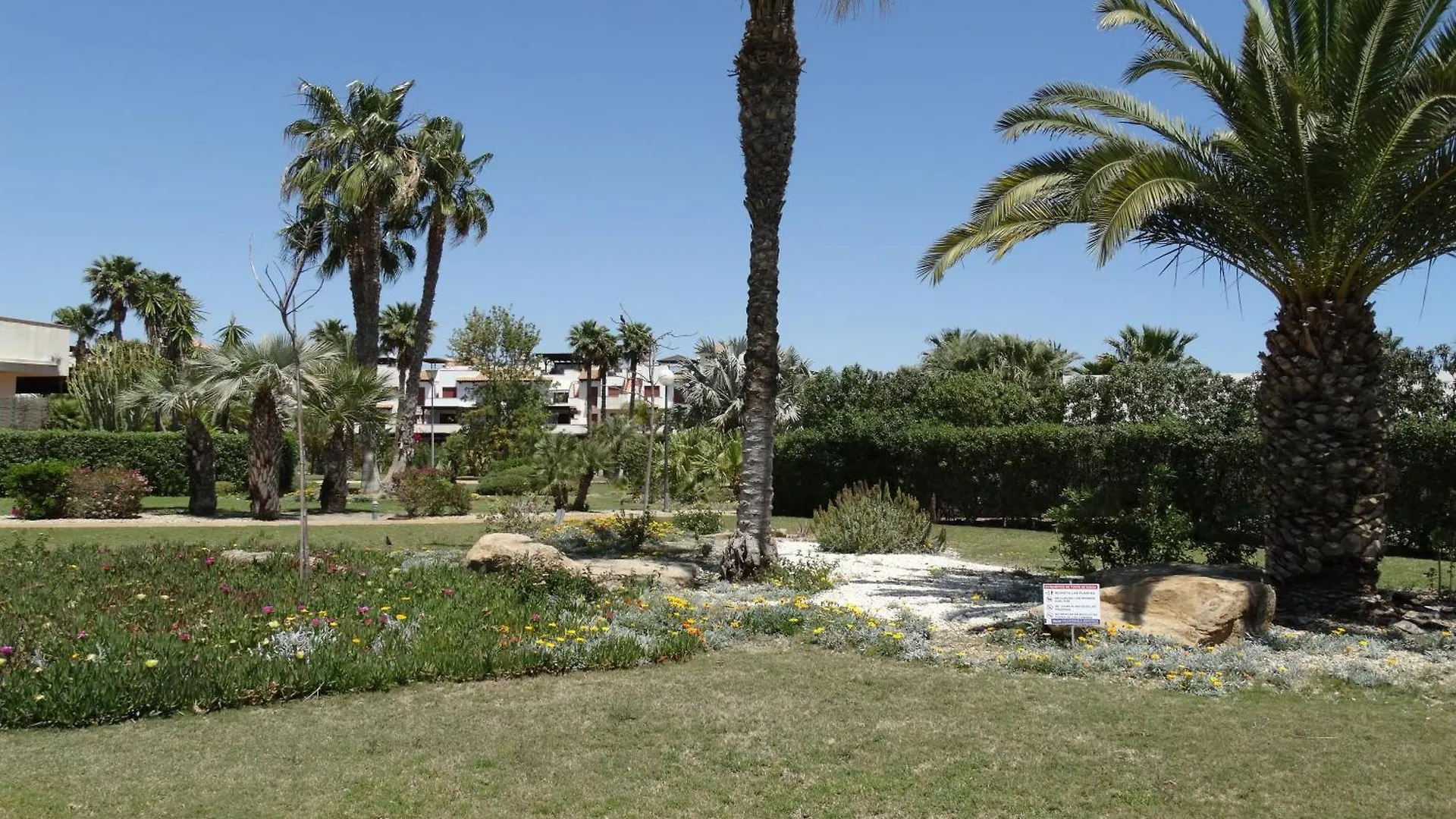 Apartment Atico Nuevo Vera Solarium Urbanizacion A Pie De Playa