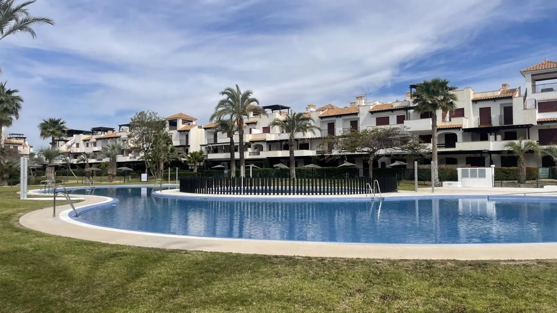 Apartment Atico Nuevo Vera Solarium Urbanizacion A Pie De Playa