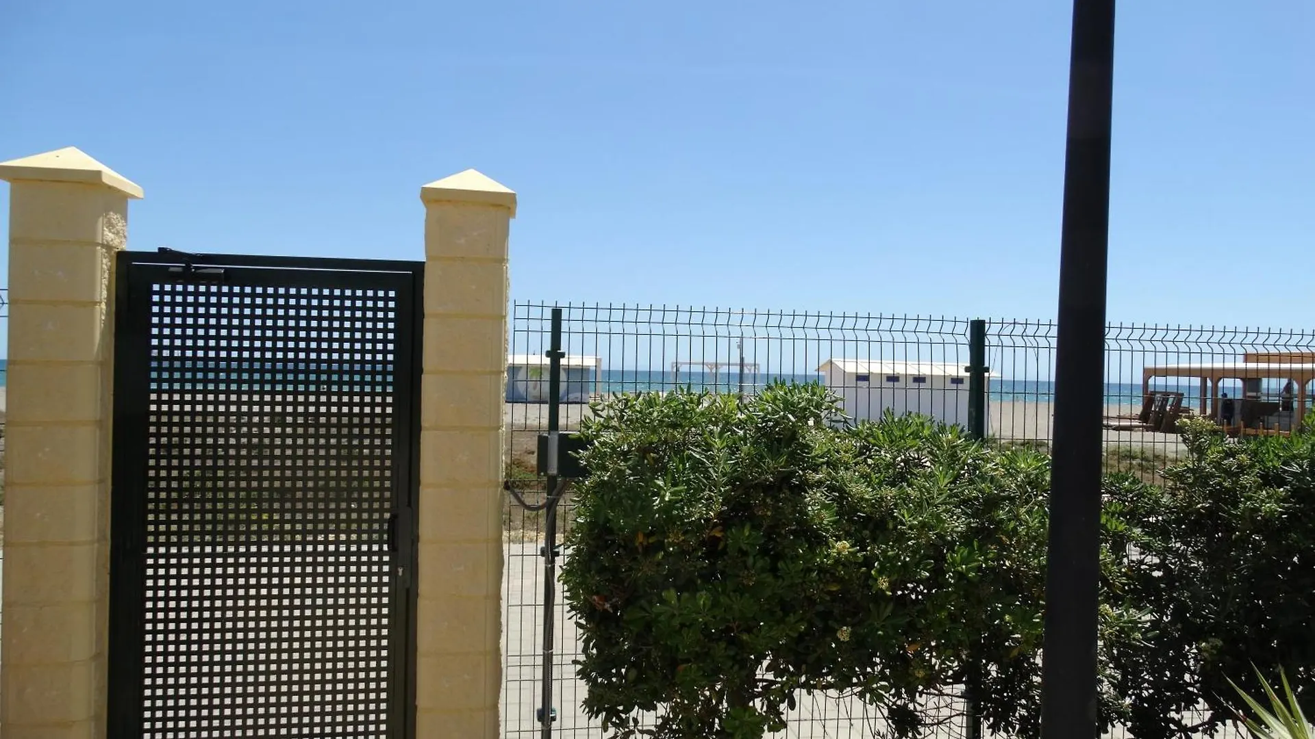 Atico Nuevo Vera Solarium Urbanizacion A Pie De Playa Apartment