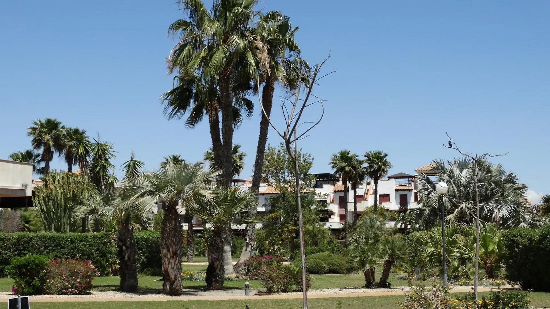Atico Nuevo Vera Solarium Urbanizacion A Pie De Playa